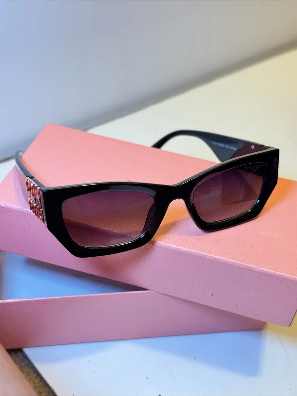 Black Cat-Eye Sunglasses with Purple Gradient Lenses